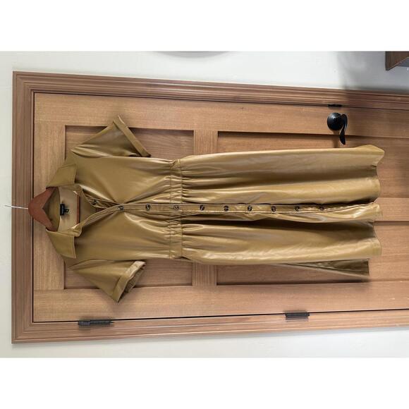 Who What Wear Faux Leather Camel Button Down Midi Dress Women’s size Small - Picture 2 of 13